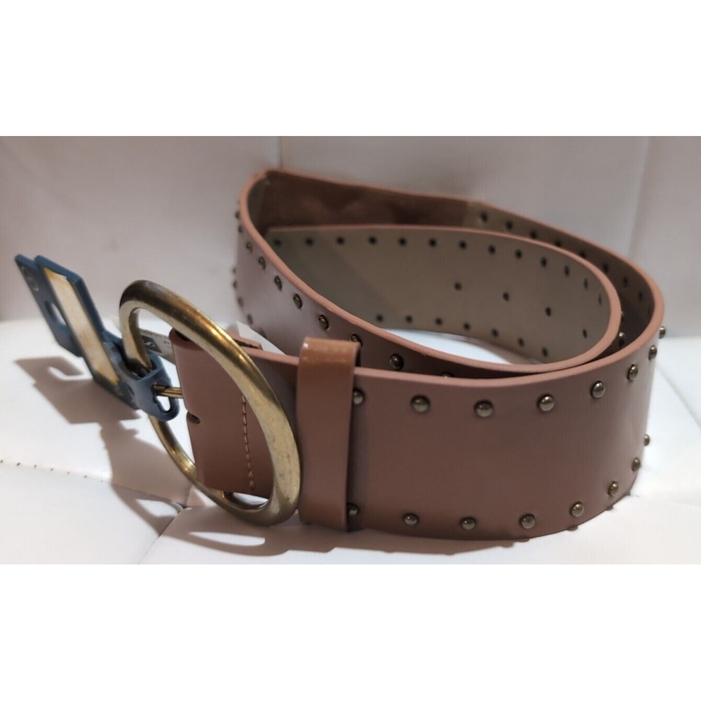 UNIVERSAL THREAD GOODS CO-WOMEN, SIZE M METAL BUCKLE & METAL STUDS BELT Brown